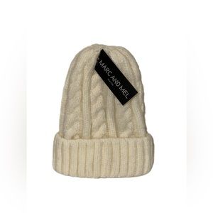 NWT Marc And Mel Knit Beanie Hat White/Cream O/S Unisex